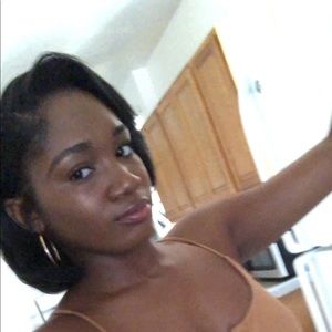 Meet your Posher, Jazmine